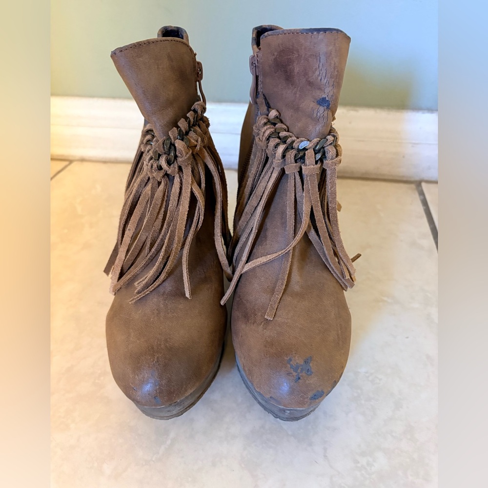 Fringe Leather Ankle Boots - Brown